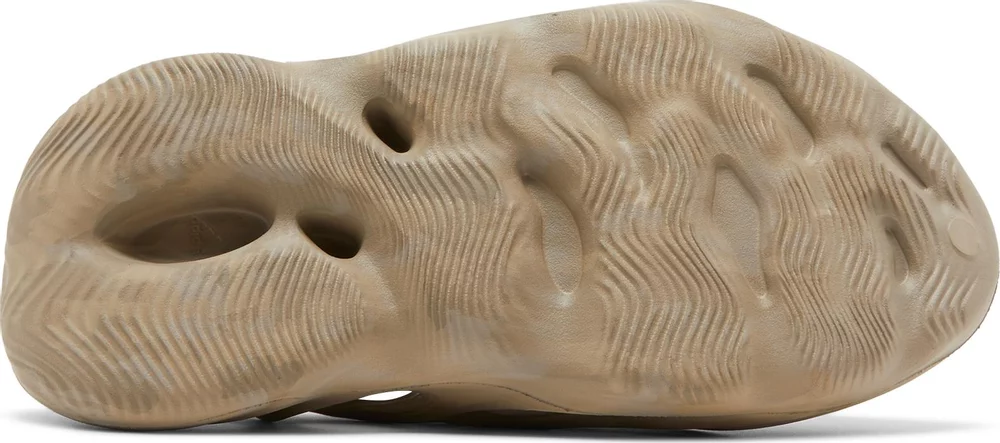 Yeezy Foam Runner Stone Sage - kicks n'spired