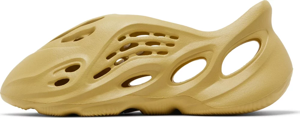 Yeezy Foam Runner Sulfur - kicks n'spired